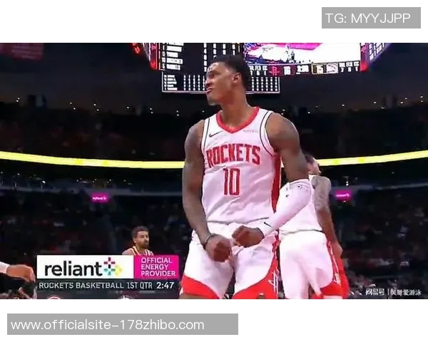 2009年火箭与山猫激战回顾球场上的精彩瞬间与战术较量分析